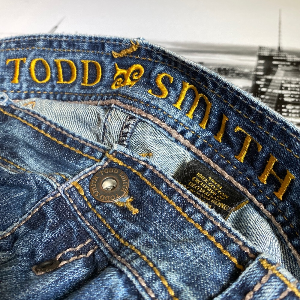 Todd Smith LL Cool J brand - boot cut size 40x33 great condition